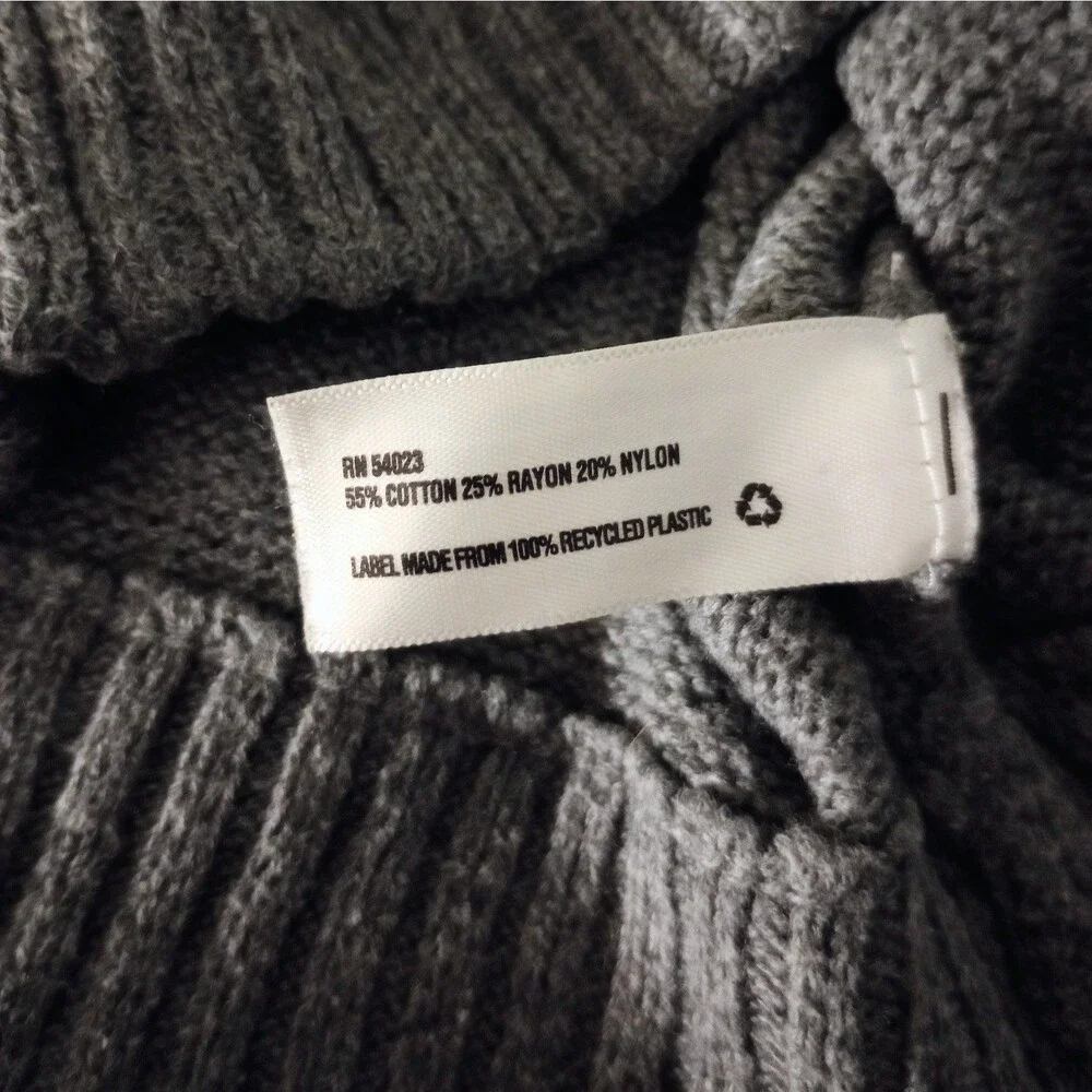 Baby GAP Gray Knit Sweater sz 4 Years Boys
